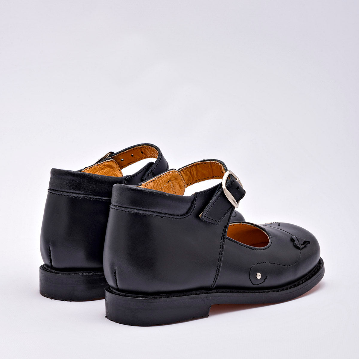 Pakar.com | Tienda online | Calzado Escolar | Zapato ortopédico Alisa para niña preescolar | Regreso a clases | Vacaciones de Verano