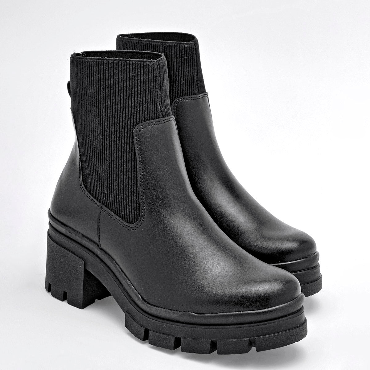 Bota para mujer marca Green Love Negro cod. 120771