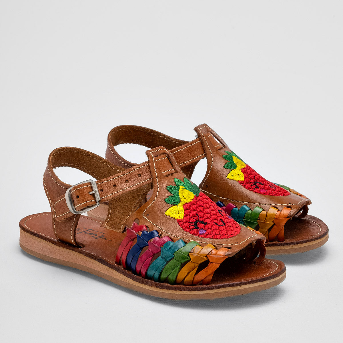 Pakar.com | Tienda online | Calzado Escolar | Sandalia de piel Vielka Mora Tierra para niña | Regreso a clases | Vacaciones de Verano