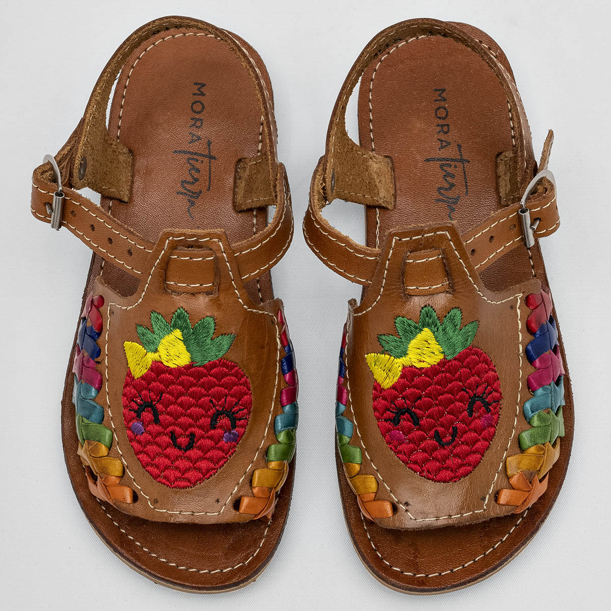 Pakar.com | Tienda online | Calzado Escolar | Sandalia de piel Vielka Mora Tierra para niña | Regreso a clases | Vacaciones de Verano