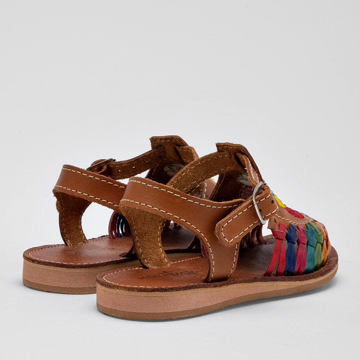 Pakar.com | Tienda online | Calzado Escolar | Sandalia de piel Vielka Mora Tierra para niña | Regreso a clases | Vacaciones de Verano
