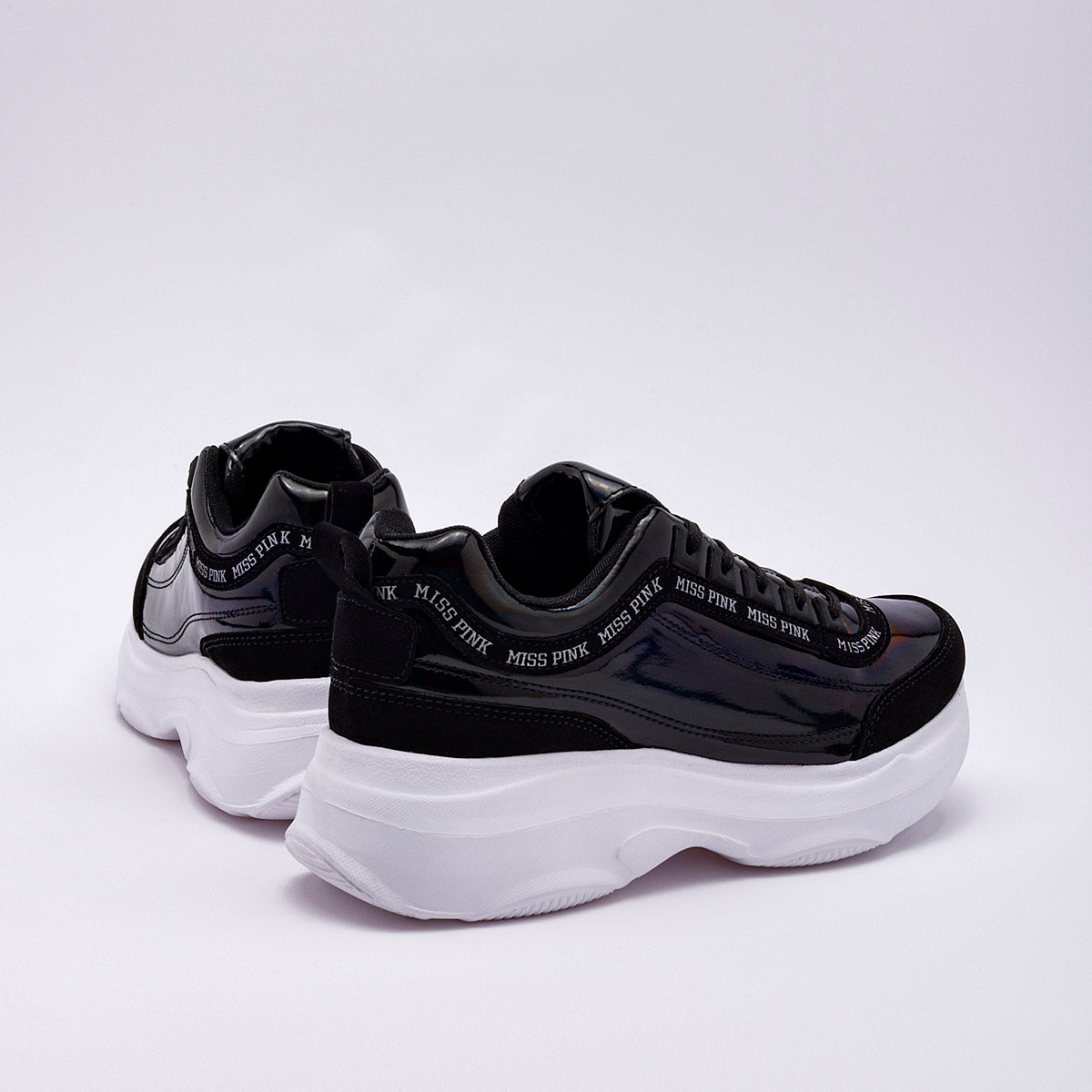 Tenis urbano para mujer marca Miss Pink Negro cod. 120860