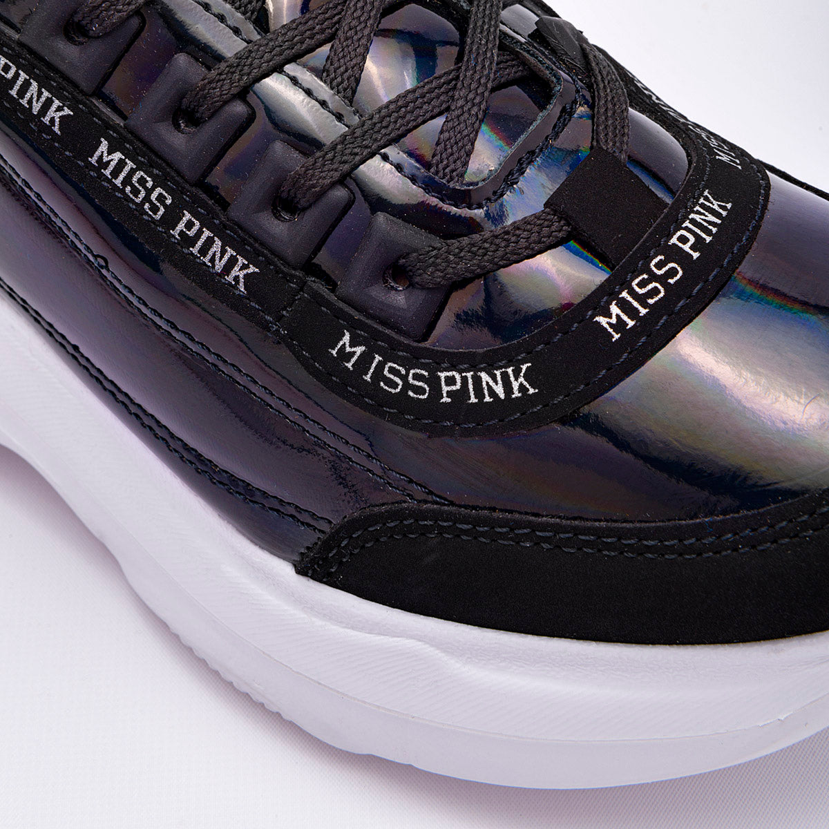 Tenis urbano para mujer marca Miss Pink Negro cod. 120860