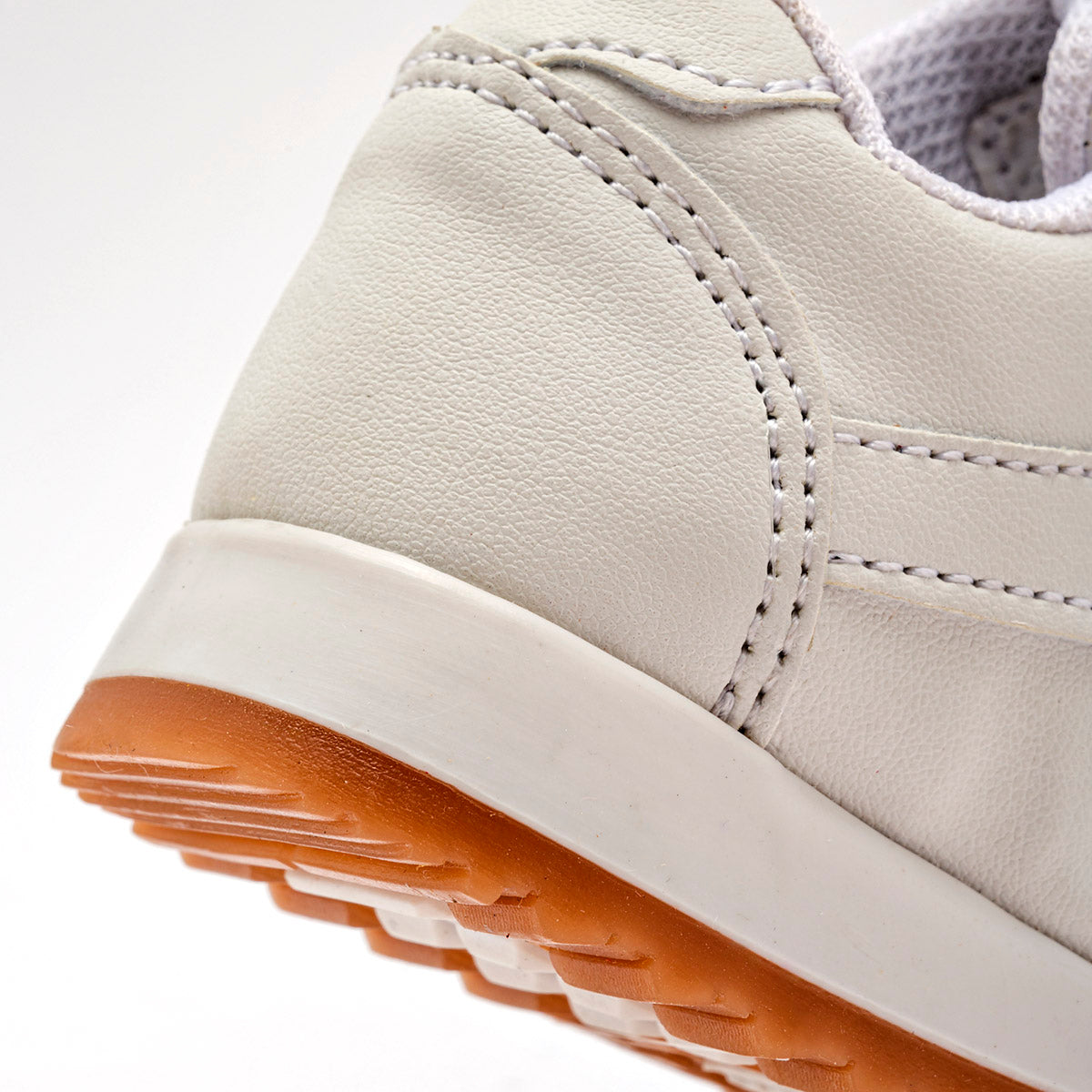 Pakar.com | Tienda online - Tenis escolar bebé niño marca Tres-A Blanco cod. 121133-1