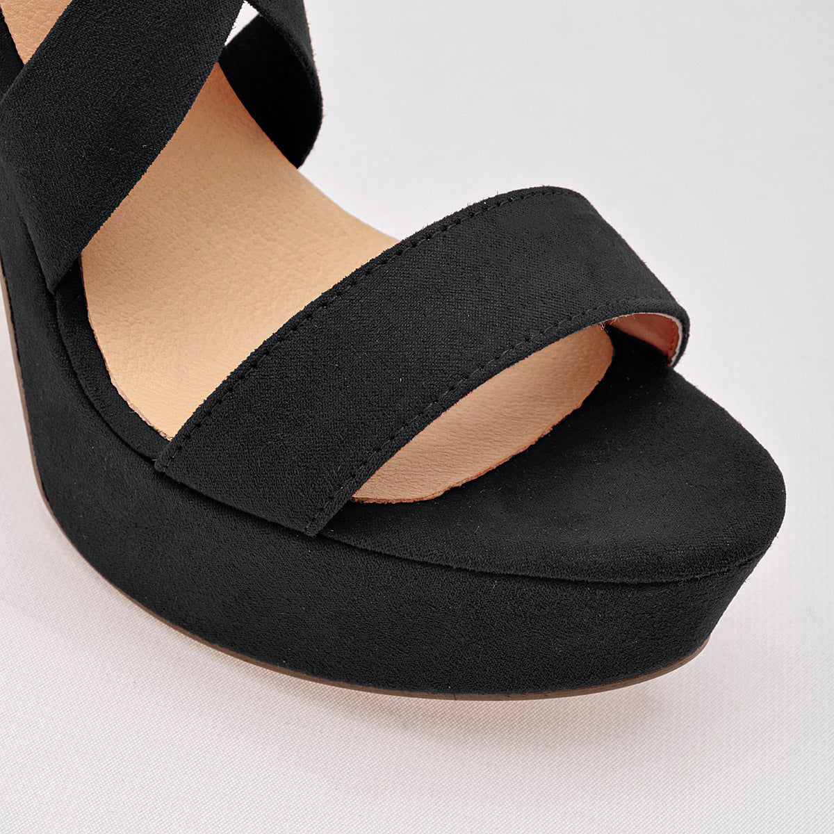 Zapatilla para mujer marca D'Cristian Negro cod. 121559