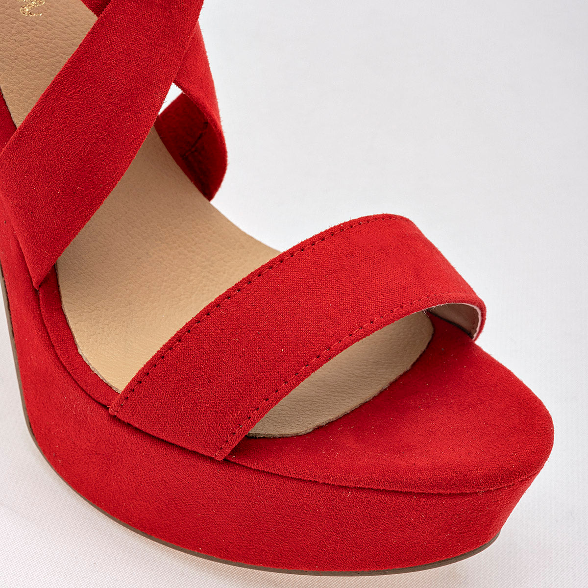 Zapatilla para mujer marca D'Cristian Rojo cod. 121560