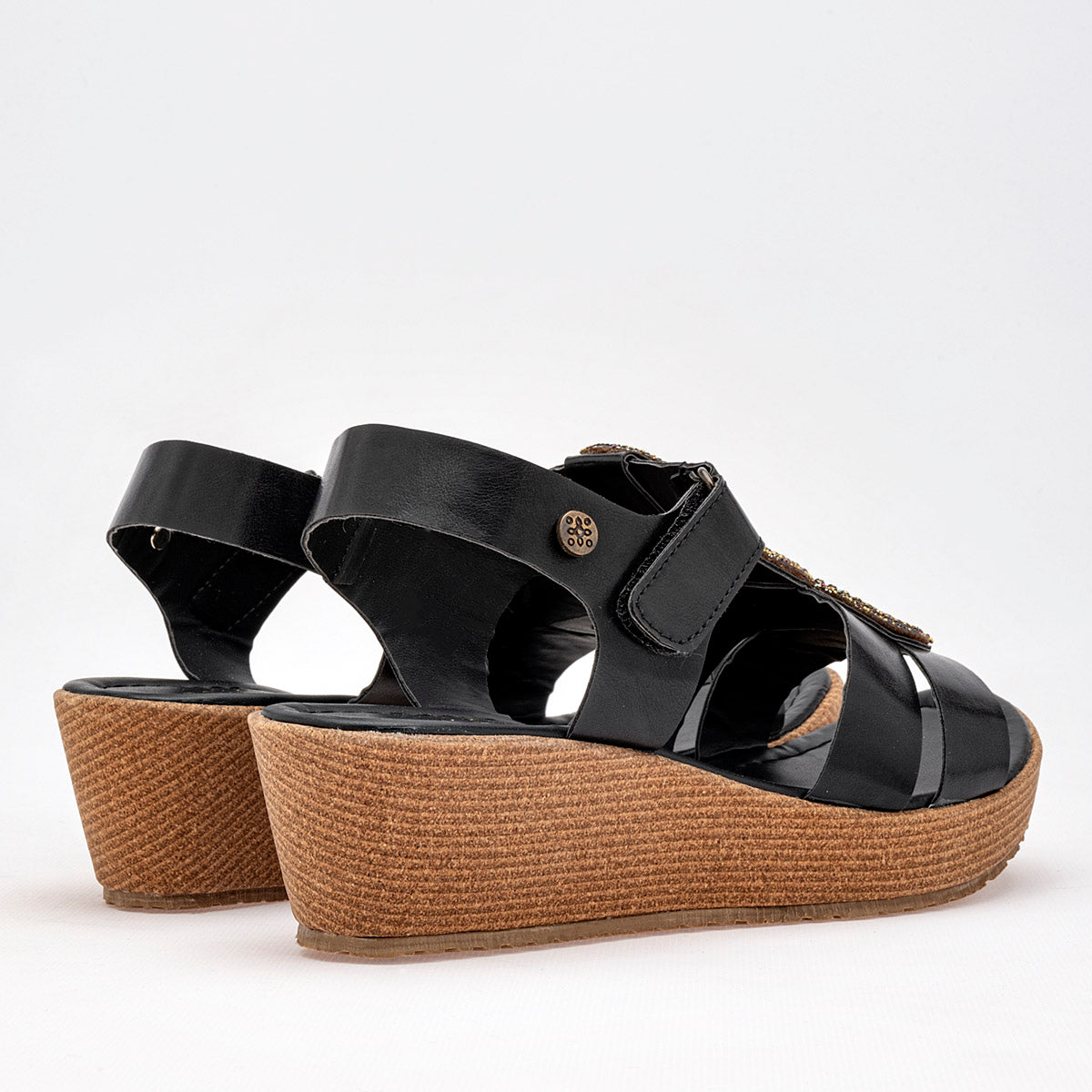 Sandalia con plataforma para mujer marca Mora Tierra Negro cod. 121687