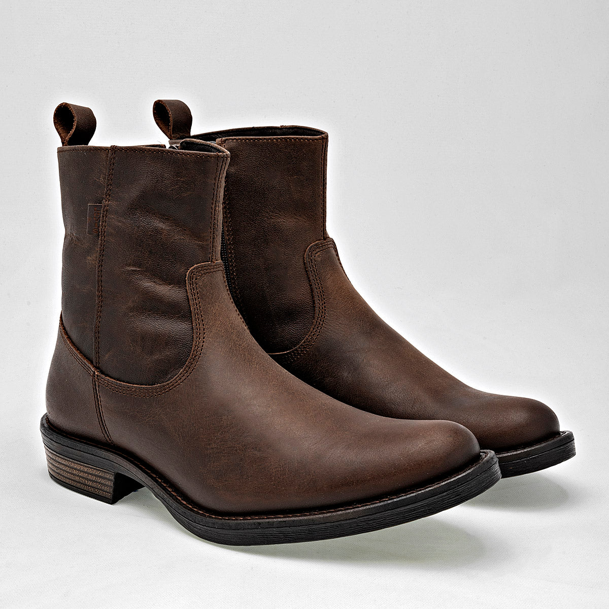 Bota para hombre marca Levi's Café cod. 121980