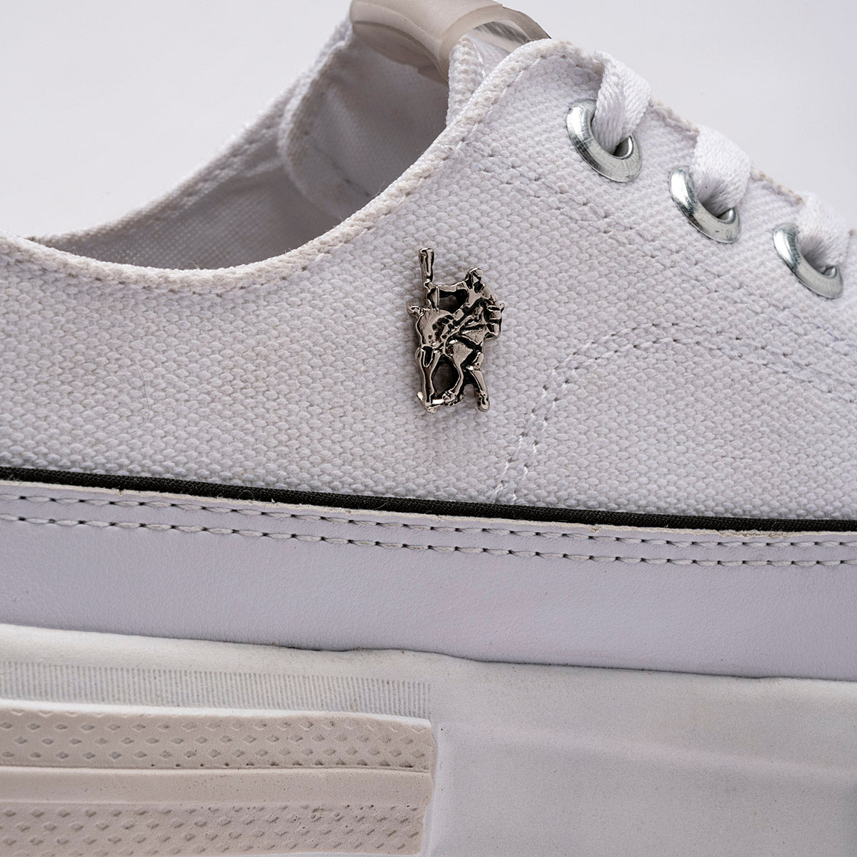 Tenis urbano para mujer marca American Polo Blanco cod. 122112