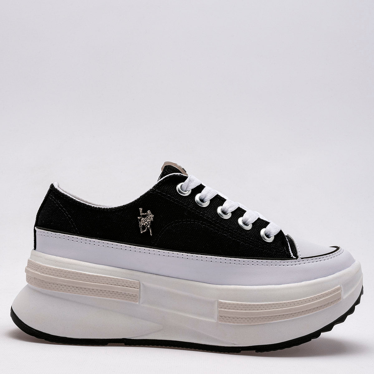 Tenis urbano para mujer marca American Polo Negro cod. 122113