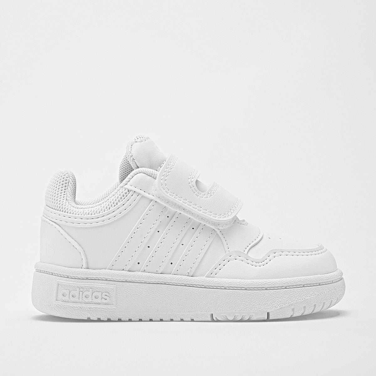 Tenis Adidas Hoops 3.0 para Niño marca Adidas Blanco cod. 122365