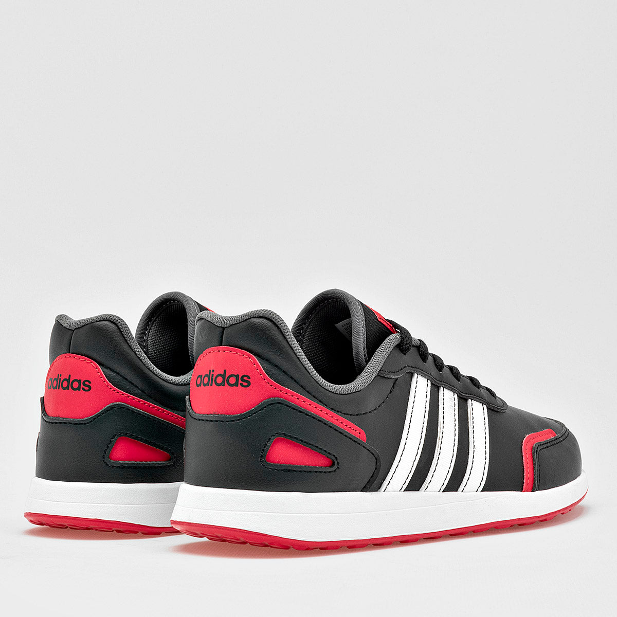 Pakar.com | Tienda online | Calzado Escolar | Tenis urbano VS Switch 3 Adidas para hombre | Regreso a clases | Vacaciones de Verano