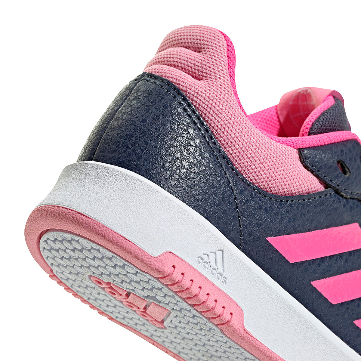 Pakar.com - Julio: Vacaciones de Verano | Tenis urbanos para mujer Adidas cod-122449