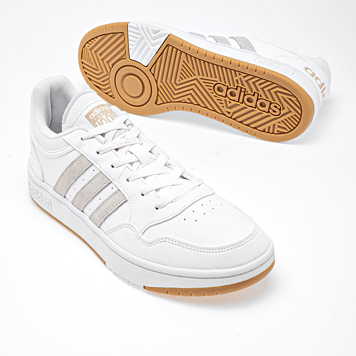 Tenis Adidas Hoops 3.0 para Hombre marca Adidas Blanco