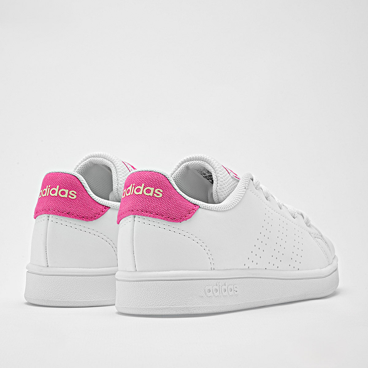 Tenis Adidas Advantage K para Niña marca Adidas Blanco cod. 122528