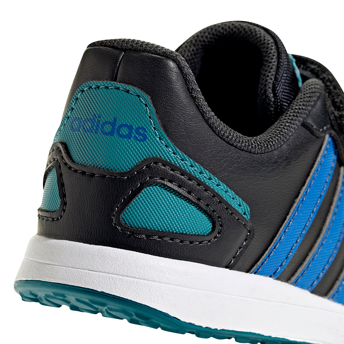 Tenis Adidas Vs Switch 3  para Niño bebé  marca Adidas Negro cod. 122547