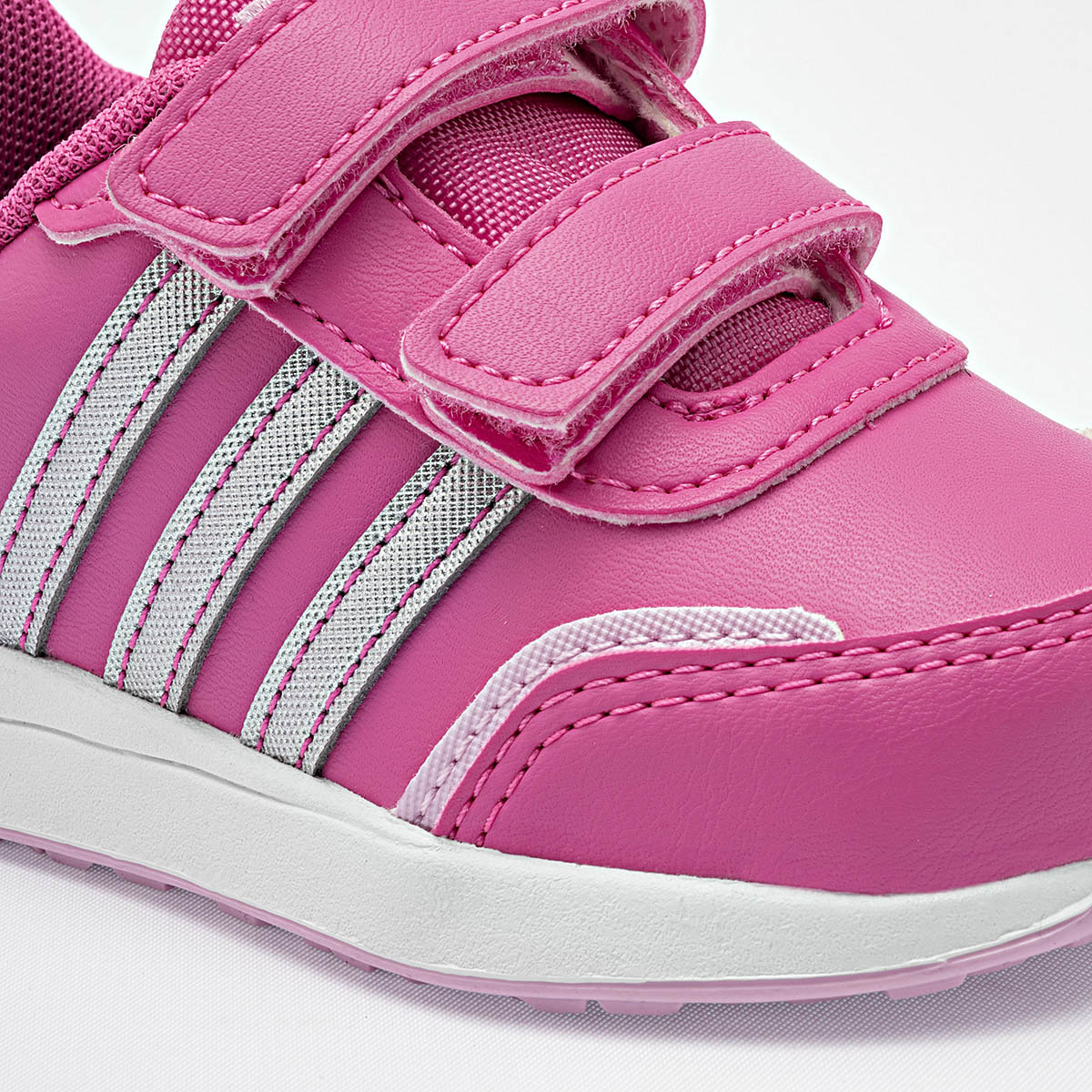 Tenis Adidas Vs Switch 3  para Niña bebé  marca Adidas Fiusha cod. 122548