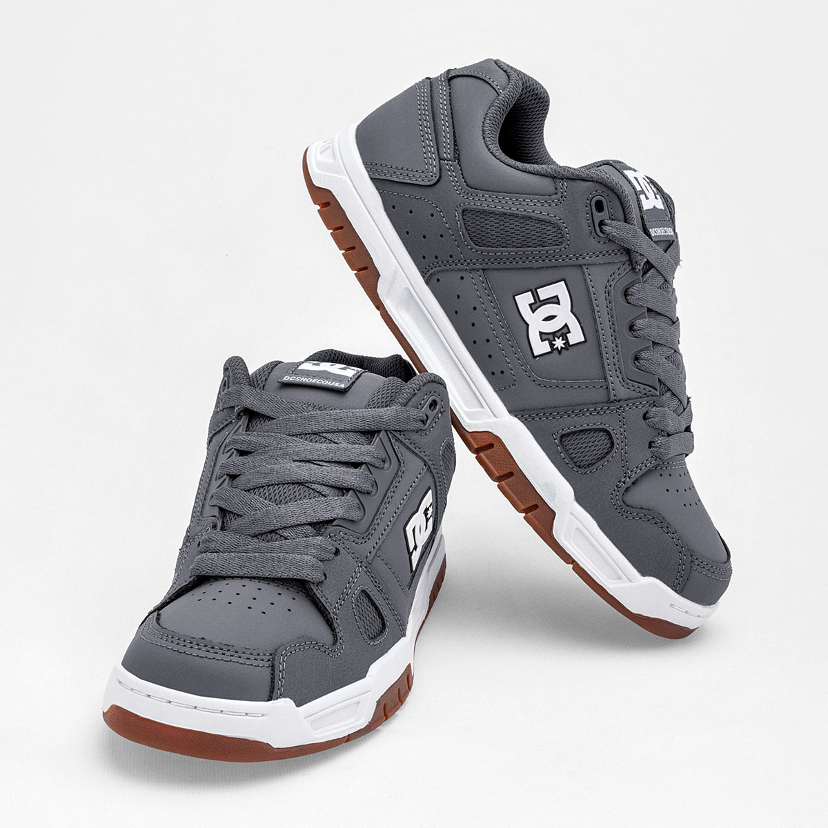 Pakar.com  | 🎄 Regalos de navidad y fin de año | Tenis Stag  para mujer marca Dc Shoes Gris cod. 122592