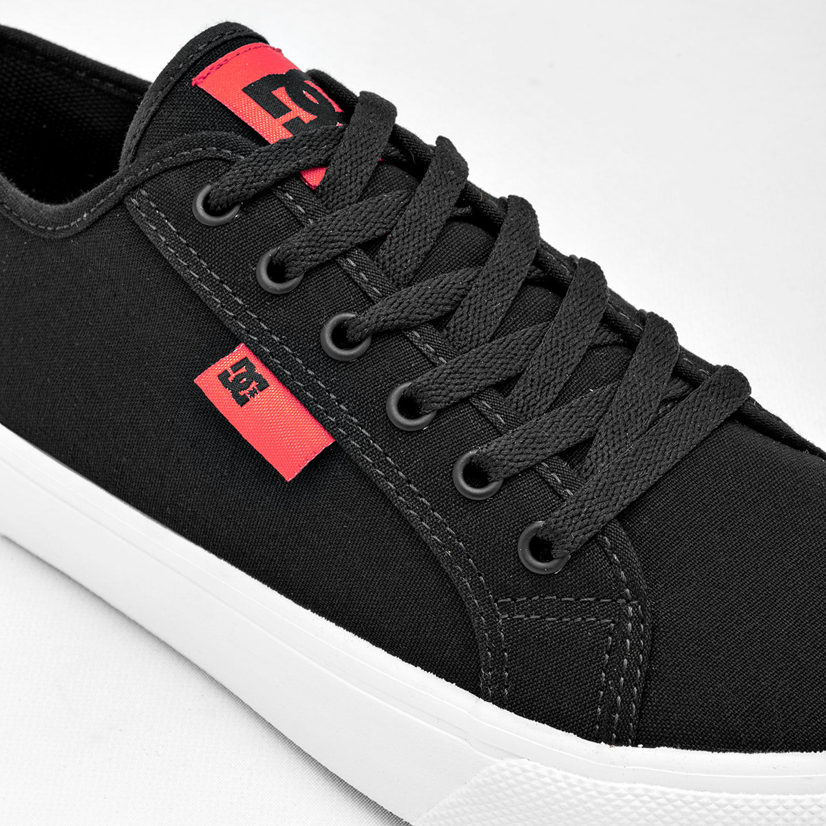 Tenis DC Manual para hombre marca Dc Shoes Negro cod. 122622