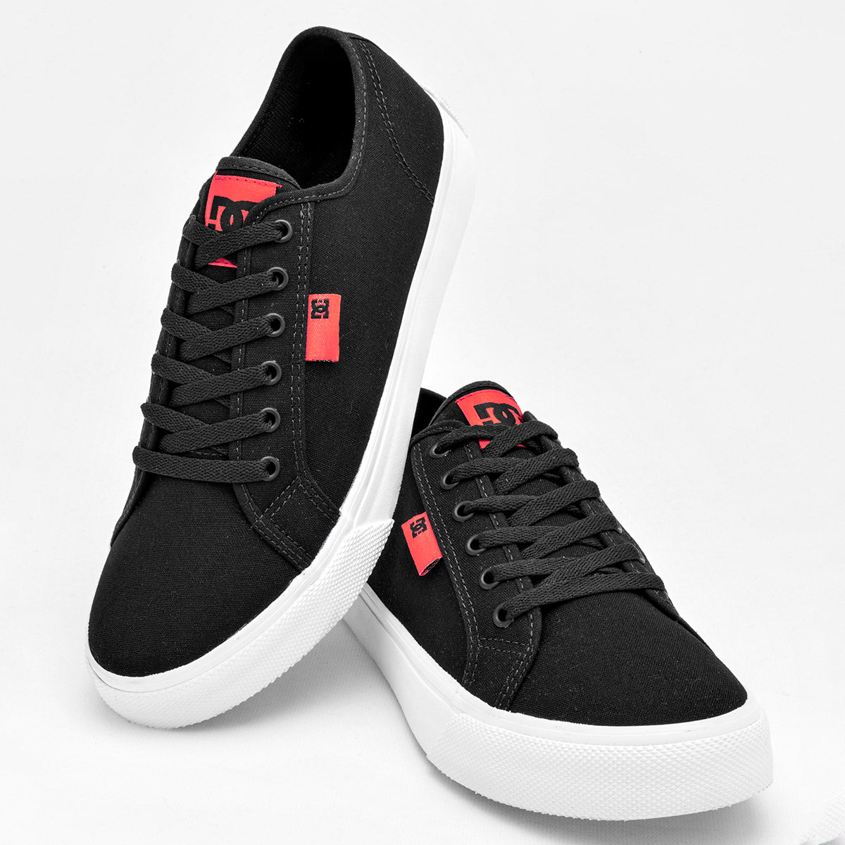 Pakar.com  | 🎄 Regalos de navidad y fin de año | Tenis DC Manual para hombre marca Dc Shoes Negro cod. 122622