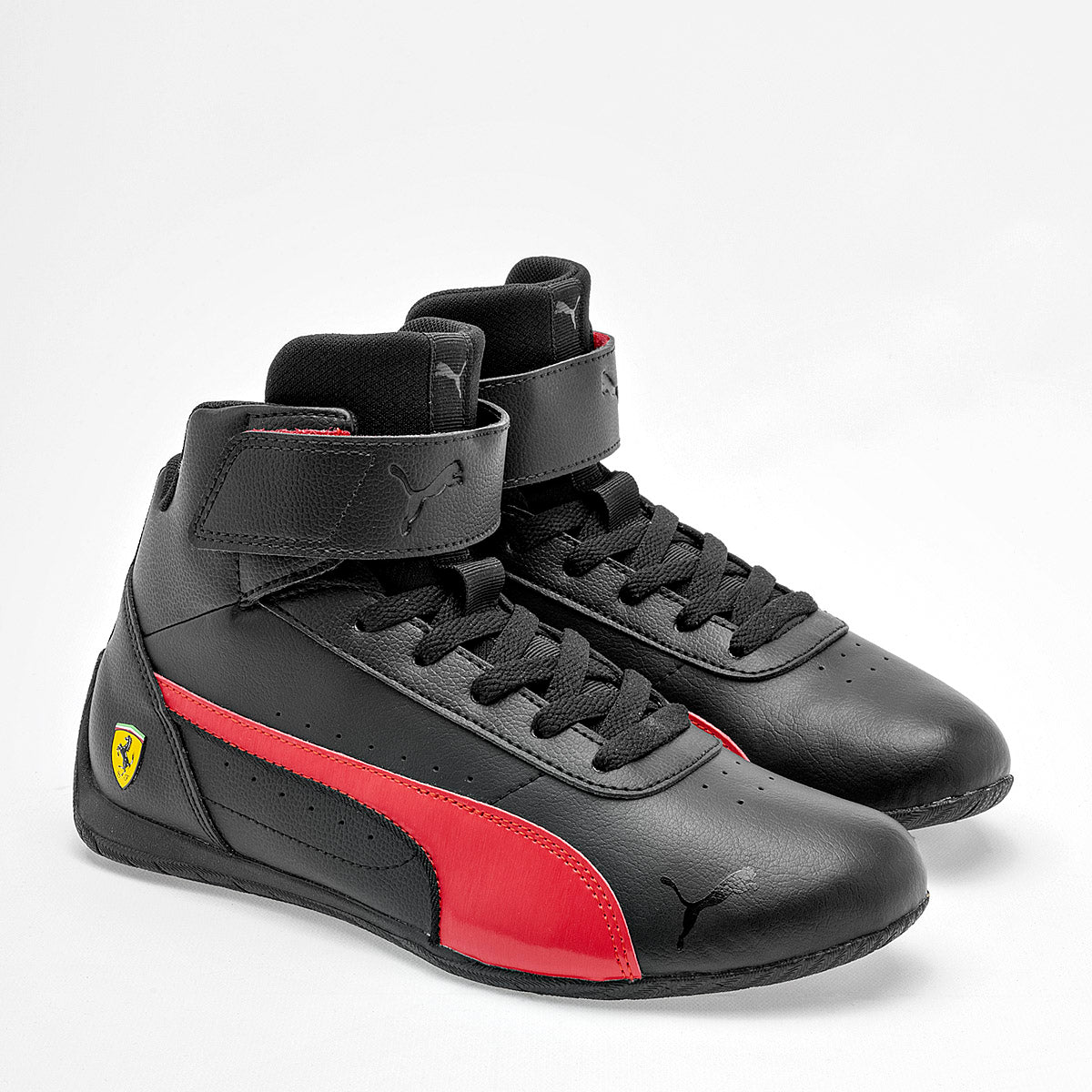 Pakar.com | Tienda online - Tenis urbano tipo botín Ferrari Neo Cat Mid Puma para hombre | Graduaciones y vacaciones de Verano 2025
