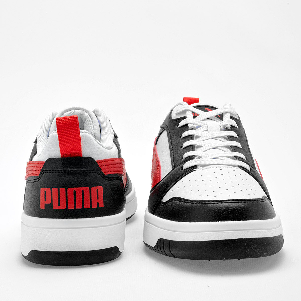 Pakar.com | Tienda online - Tenis Puma Rebound v6 Low para Hombre marca Puma Blanco cod. 123311 | Graduaciones y vacaciones de Verano 2025