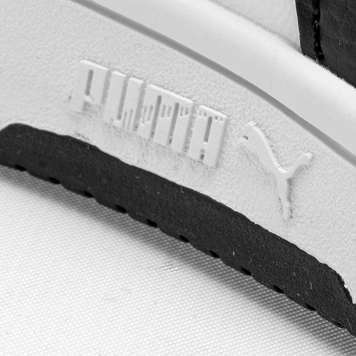 Pakar.com | Tienda online | Calzado Escolar | Tenis urbano tipo botín Rebound v6 Mid AC+ PS Puma para niño | Regreso a clases | Vacaciones de Verano