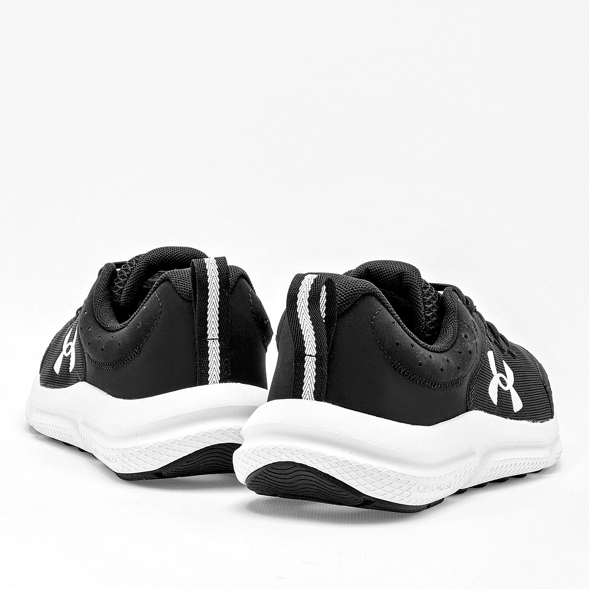 Tenis UA BGS Assert 10 Under Armour para Joven