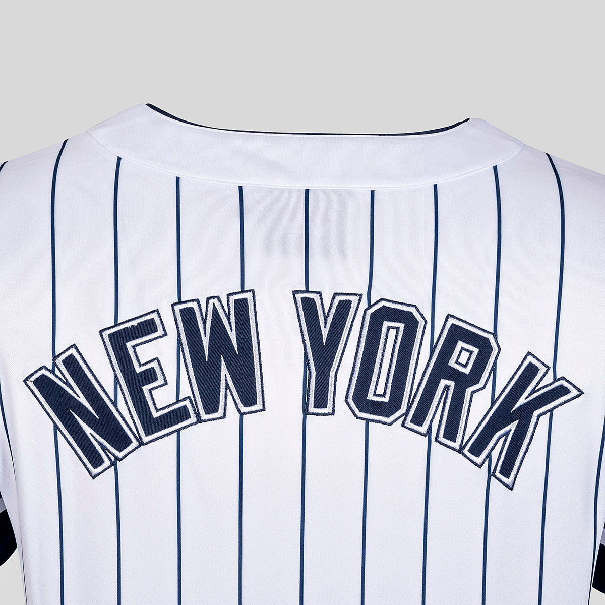 Playera para hombre MLB de los Yankkes de Nueva York marca Fexpro Blanco cod. 124034