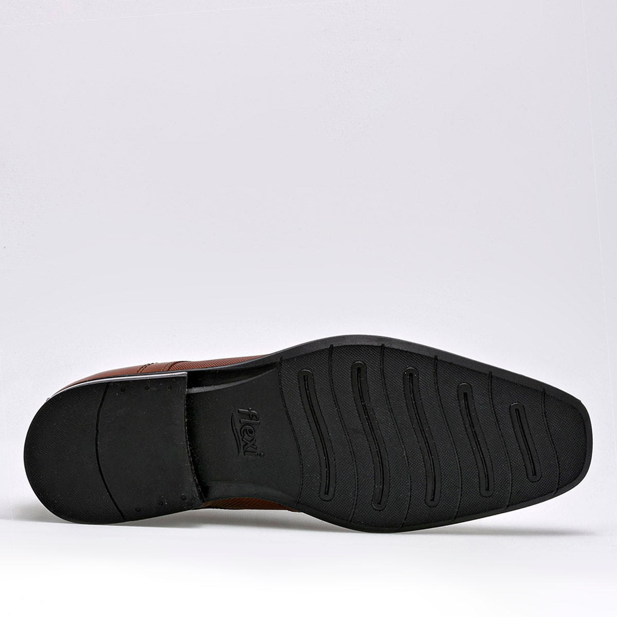 Mocasin herraje para hombre marca Flexi Café cod. 124525