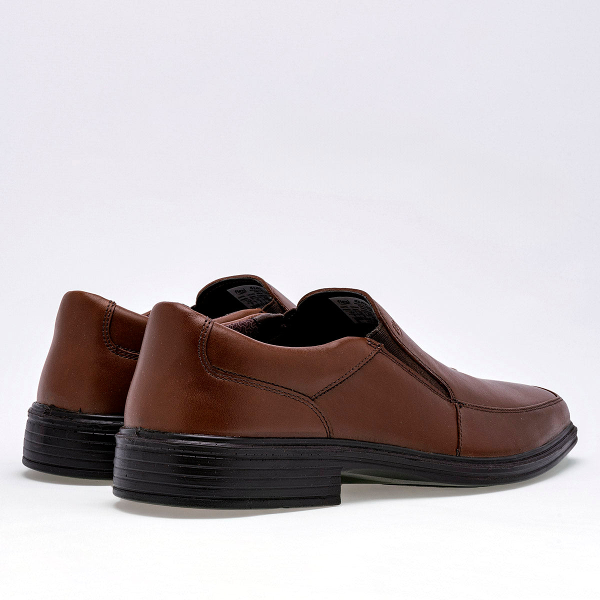 Mocasín de piel  para hombre marca Flexi Café cod. 124550