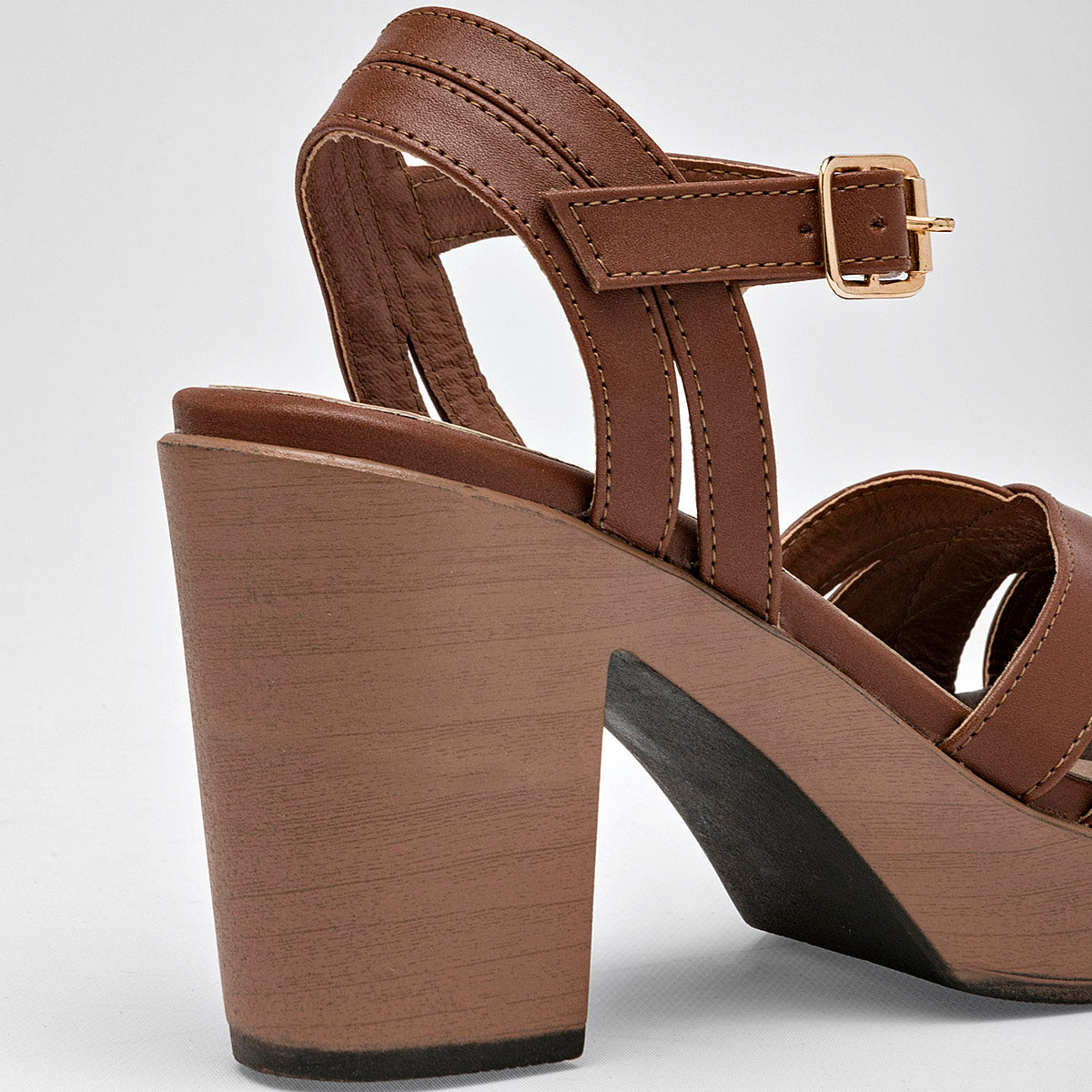 Sandalia para mujer marca D'Cristian Café cod. 124646