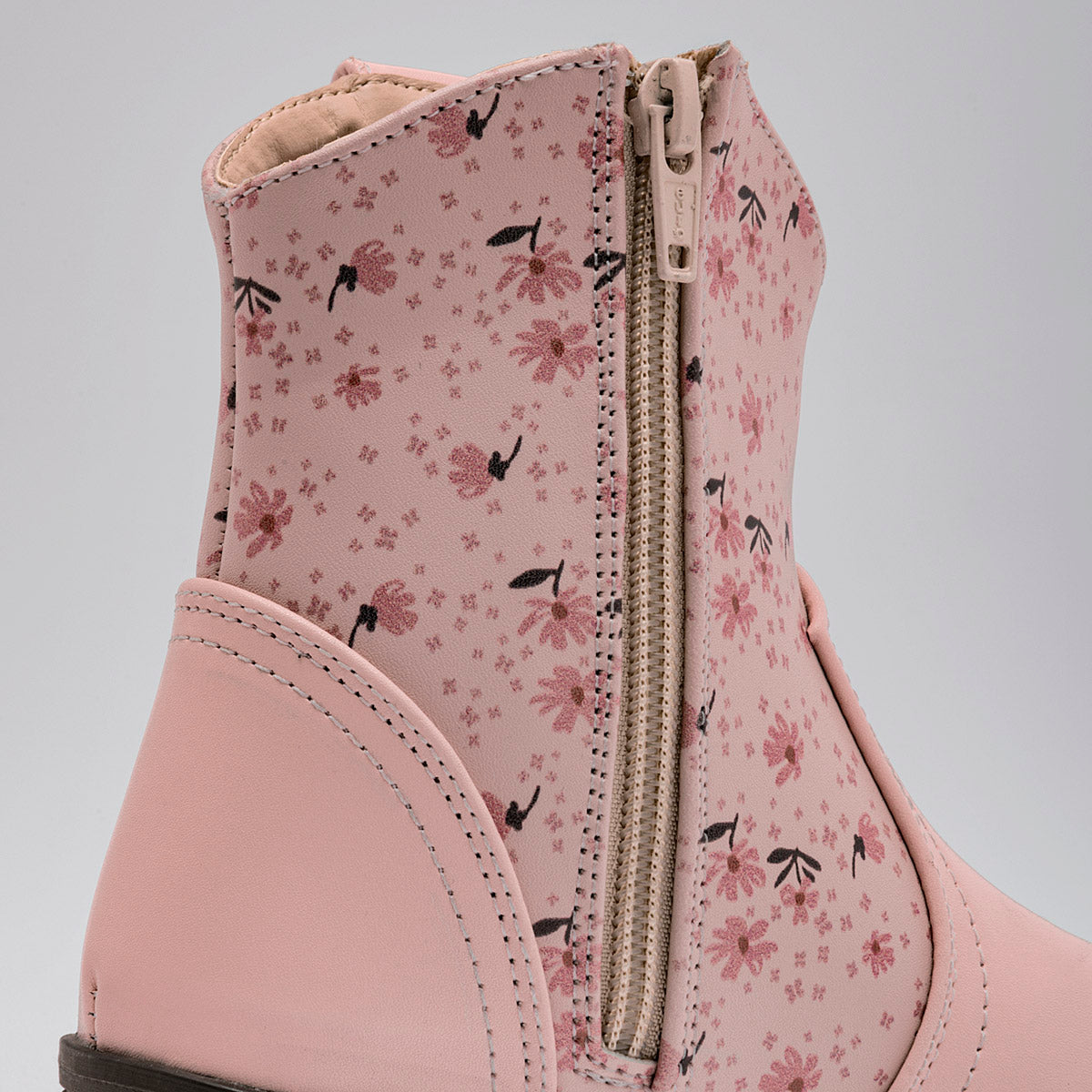 Bota vaquera western para niña marca Giselle Rosa cod. 124647