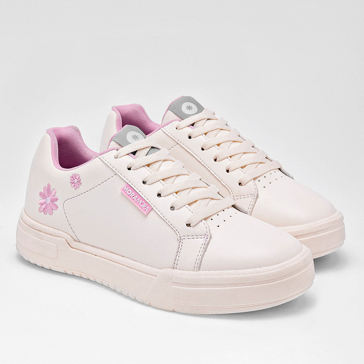 Tenis para mujer marca Moramora Marfil cod. 124668