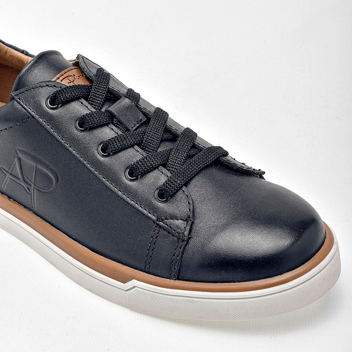 Zapato casual para joven marca Azul Plumbago Azul marino cod. 124770