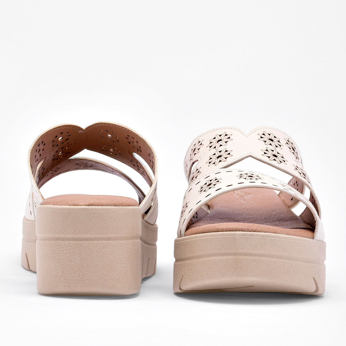 Sandalia slide chunky para mujer marca Been Class Beige cod. 124786