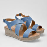 Sandalia Cuña para mujer marca Been Class Azul cod. 124793