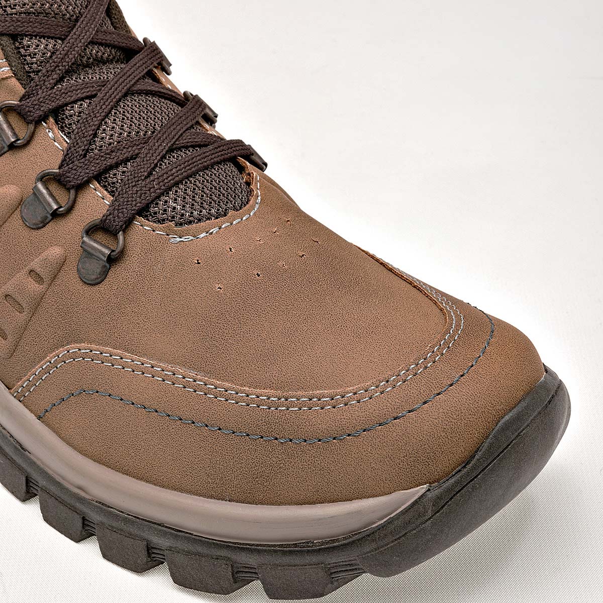 Bota hiking senderismo para hombre marca Bycasino X Café cod. 124858