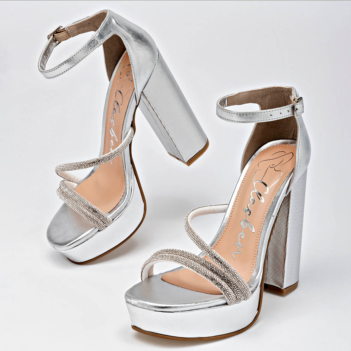 Pakar.com | Tienda online | Calzado Escolar | Zapatilla Plataforma Clasben para mujer | Regreso a clases | Vacaciones de Verano