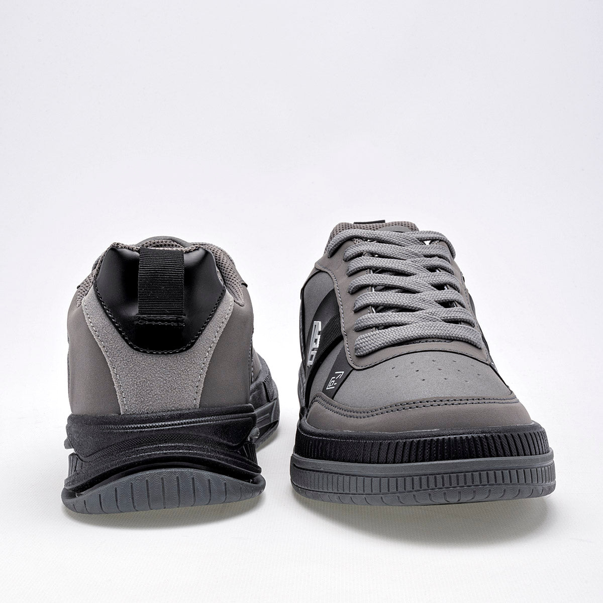 Tenis sneakers comodo casual para hombre marca Clasben Gris cod. 124946