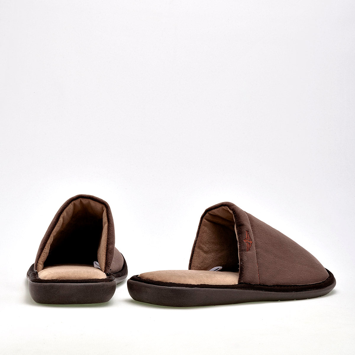 Pantufla para hombre marca Dockers Café cod. 125038