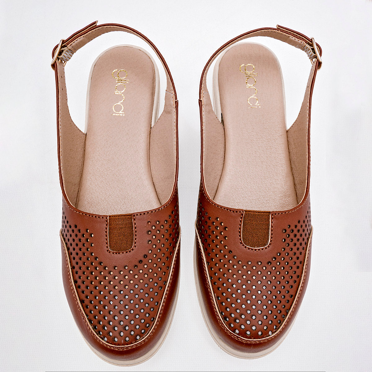 Pakar.com | Tienda online | Calzado Escolar | Sandalia CuÃ±a Confort Gilardi para mujer | Regreso a clases | Vacaciones de Verano