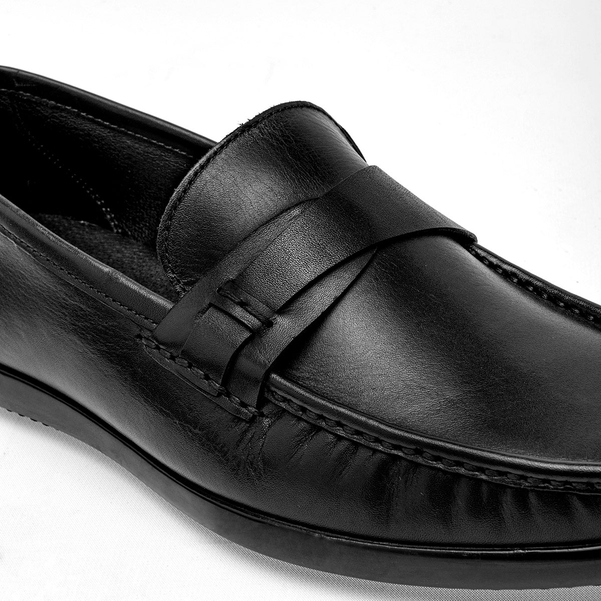 Mocasin para hombre marca Gino Cherruti Negro cod. 125195