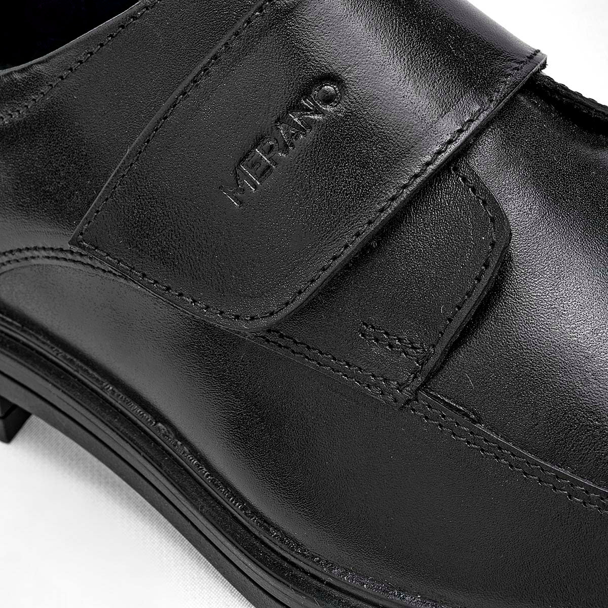 Zapato escolar con velcro para joven marca Merano Negro cod. 125418