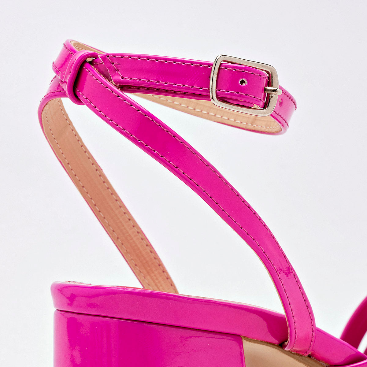 Pakar.com | Tienda online - Zapatilla para mujer Moramora - Envío gratis desde $500