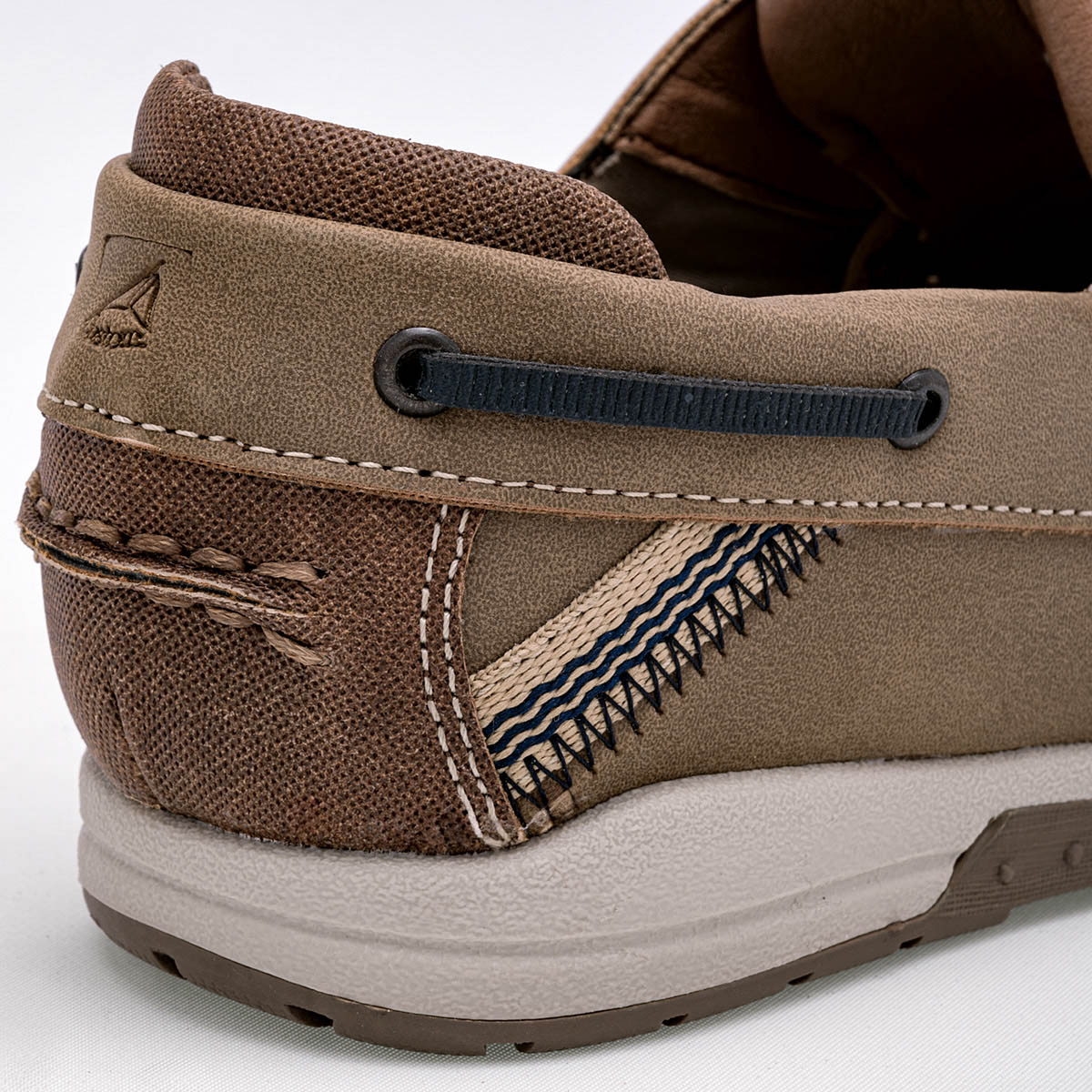 Pakar.com | Tienda online | Calzado Escolar | Mocasíntipo top sider Negro Total para joven | Regreso a clases | Vacaciones de Verano