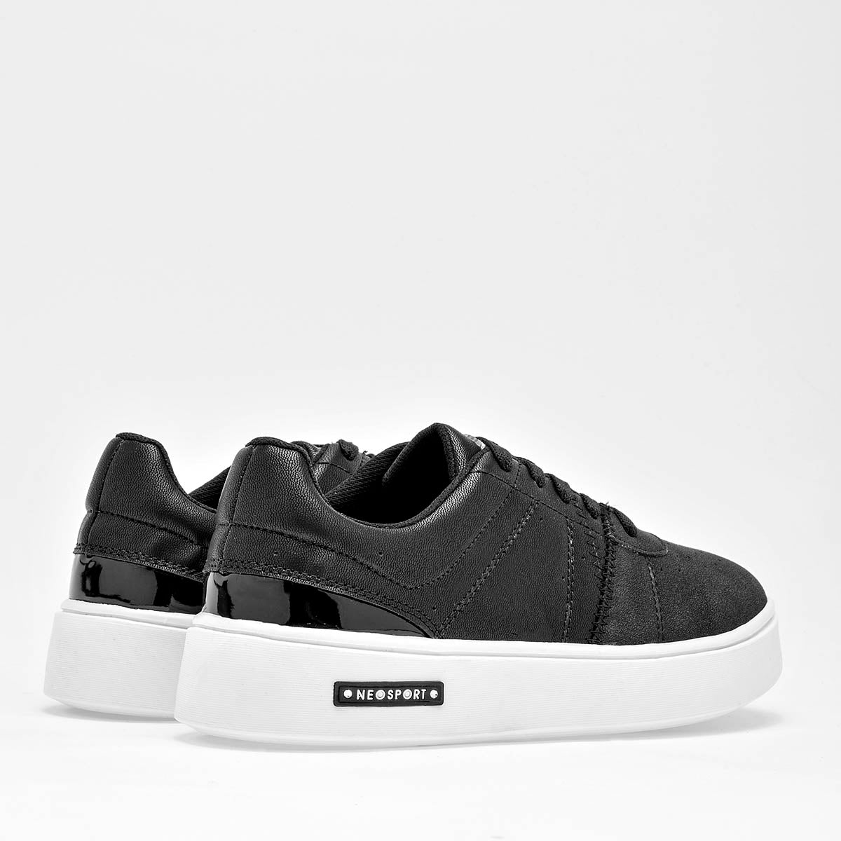 Tenis sneakers comodo casual para mujer marca Neosport Negro cod. 125584