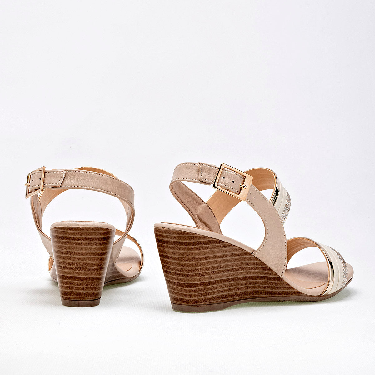 Sandalia Cuña Confort para mujer marca Paulie Beige cod. 125614