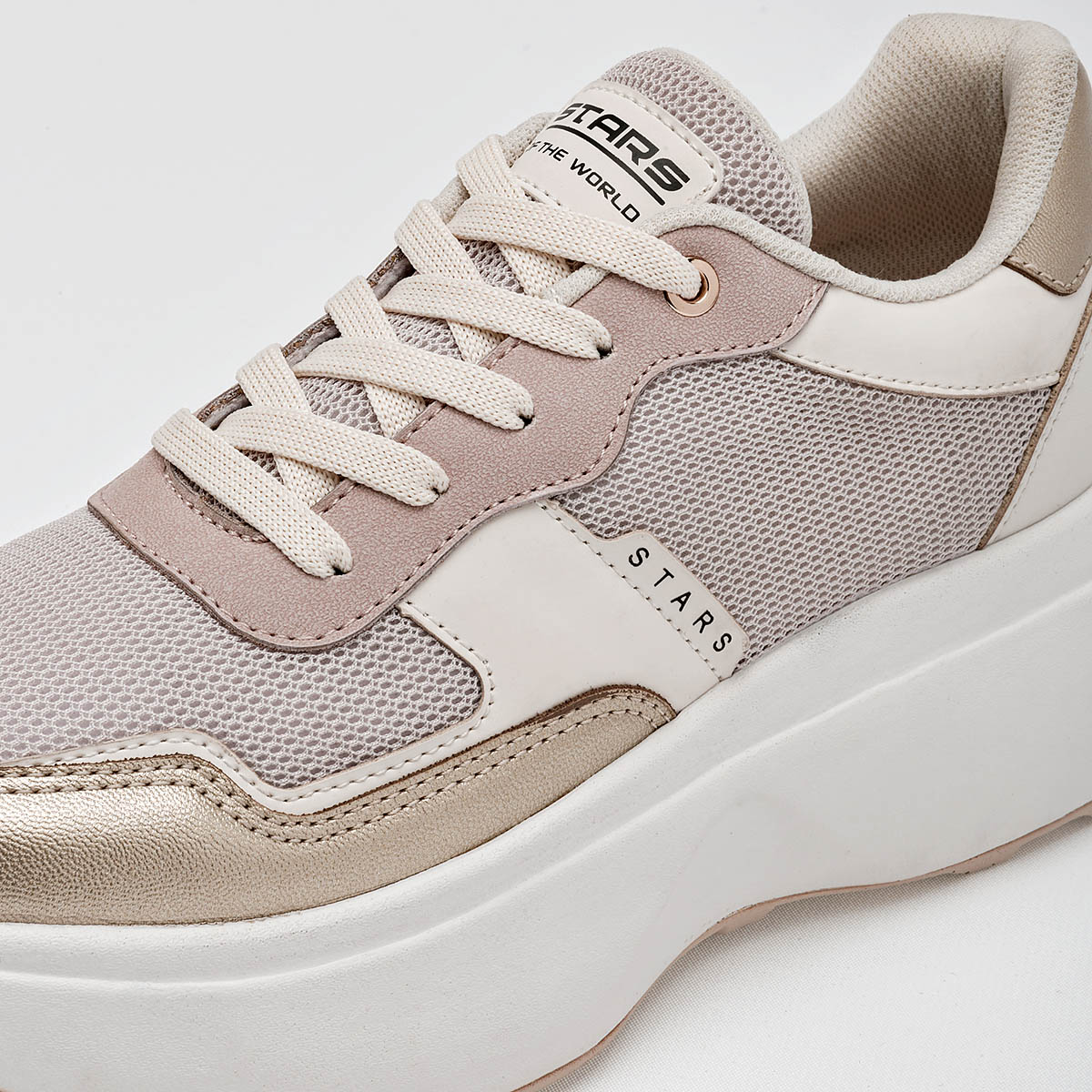 Tenis sneakers chunky para mujer marca Stars Of The World Beige cod. 125781