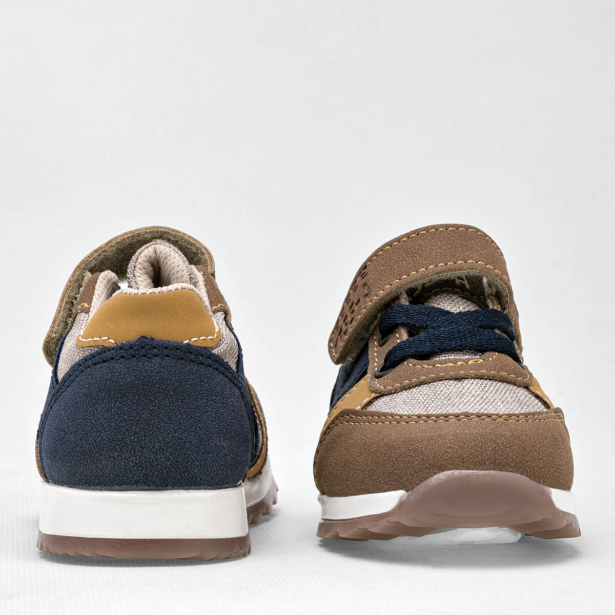 Pakar.com | Tienda online | Calzado Escolar | Tenis urbano Tres-A para bebé Niño | Regreso a clases | Vacaciones de Verano